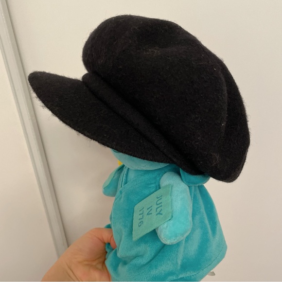 100% Wool Hat in Black - Picture 2 of 2